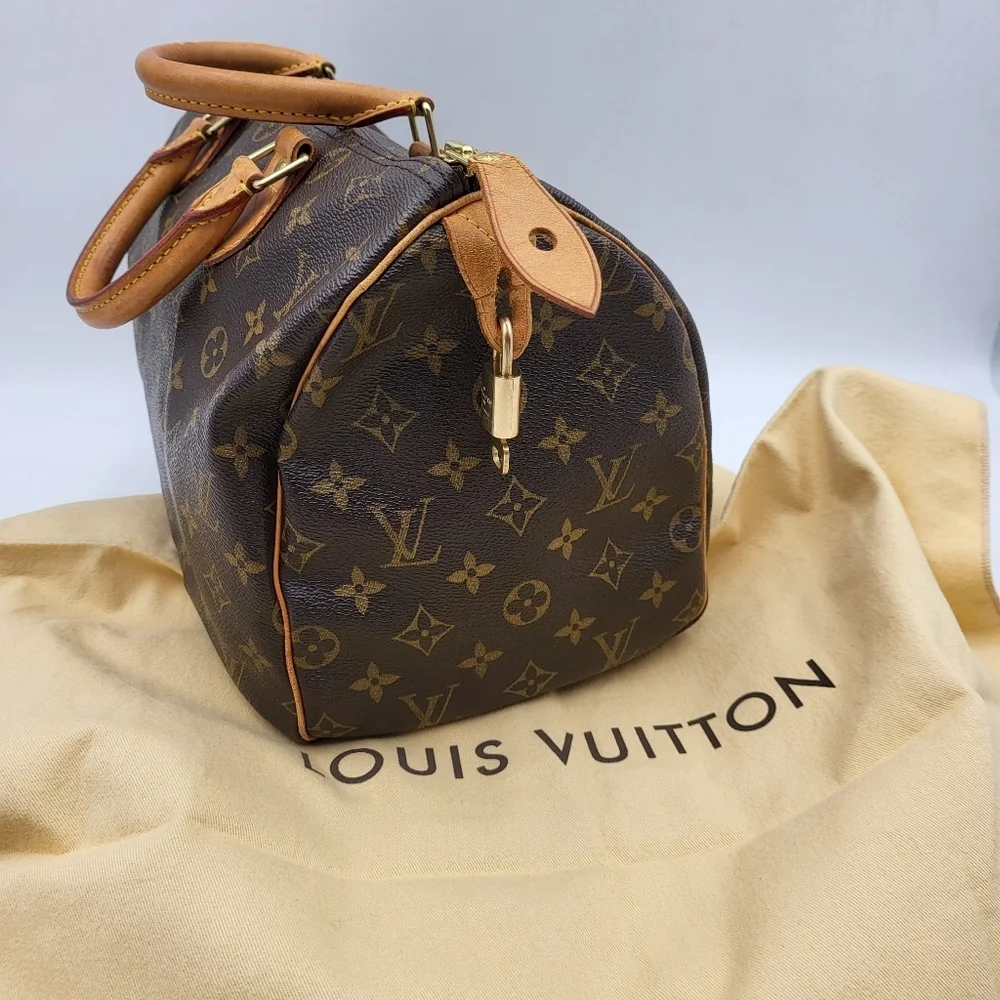 Louis Vuitton Monogram Speedy 30 Lock & Key, Full Enclosure, Authentic